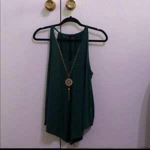 Green tank top with removable necklace